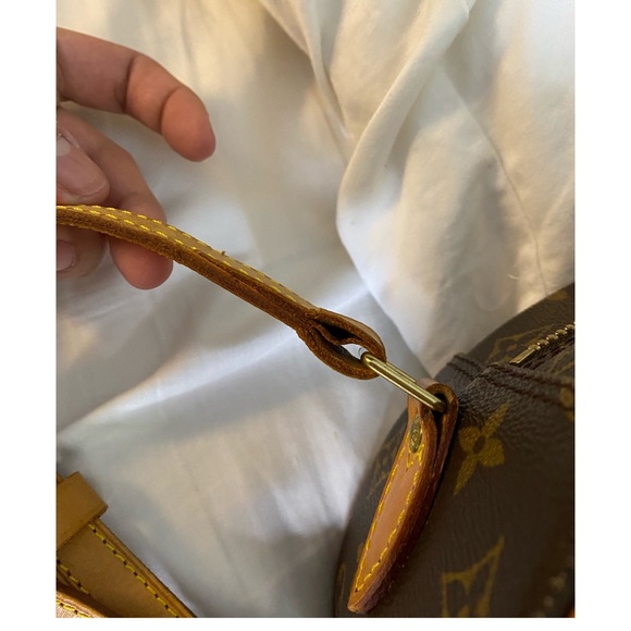 SOLD SOLD SOLD💞 Louis Vuitton vintage Blois - Picture 7 of 15